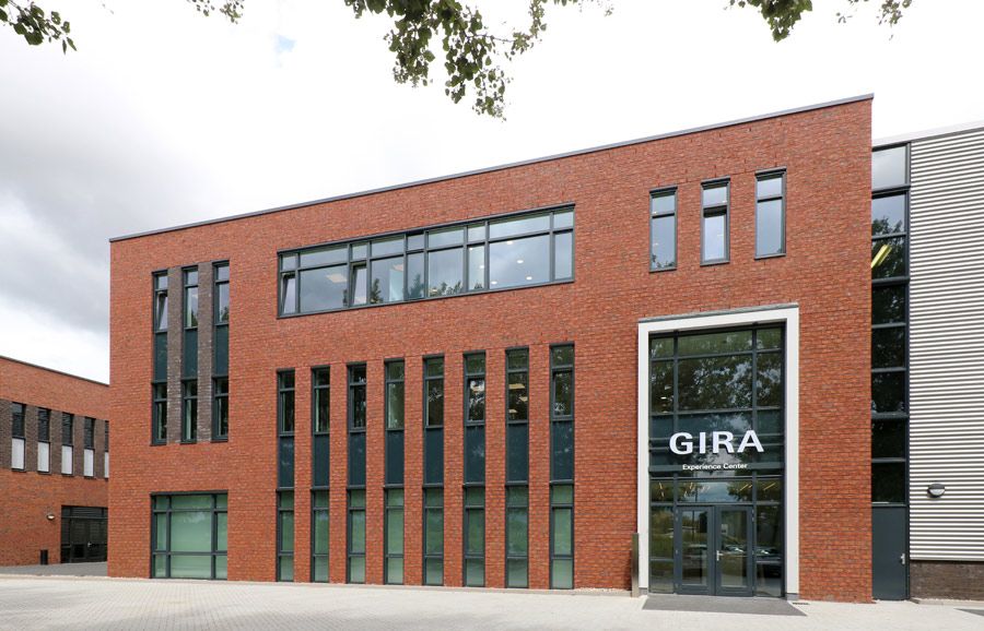 Gira Experience Center