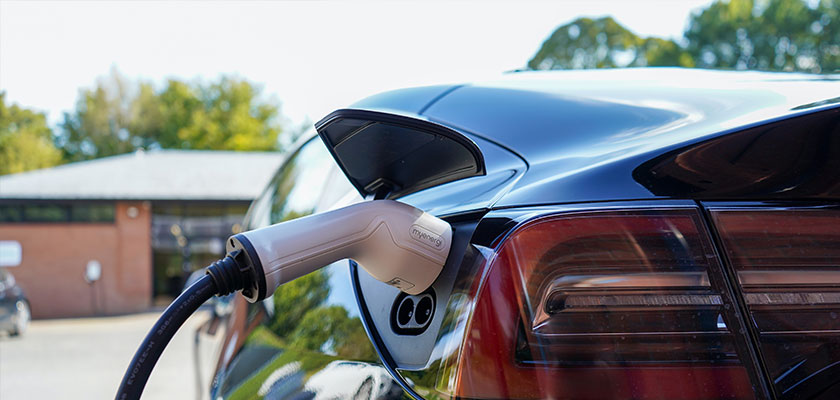 Zakelijk een elektrische auto rijden